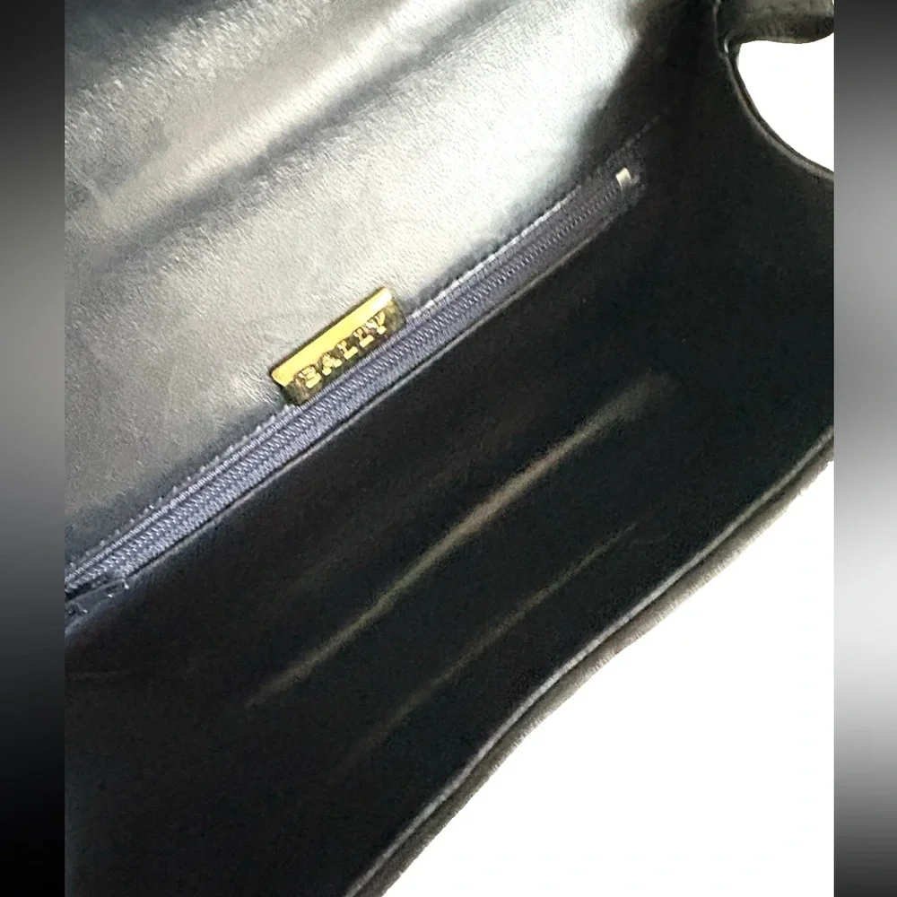 Vintage Bally top handle quilted leather navy Crossbody handbag from Japan - Picture 10 of 16